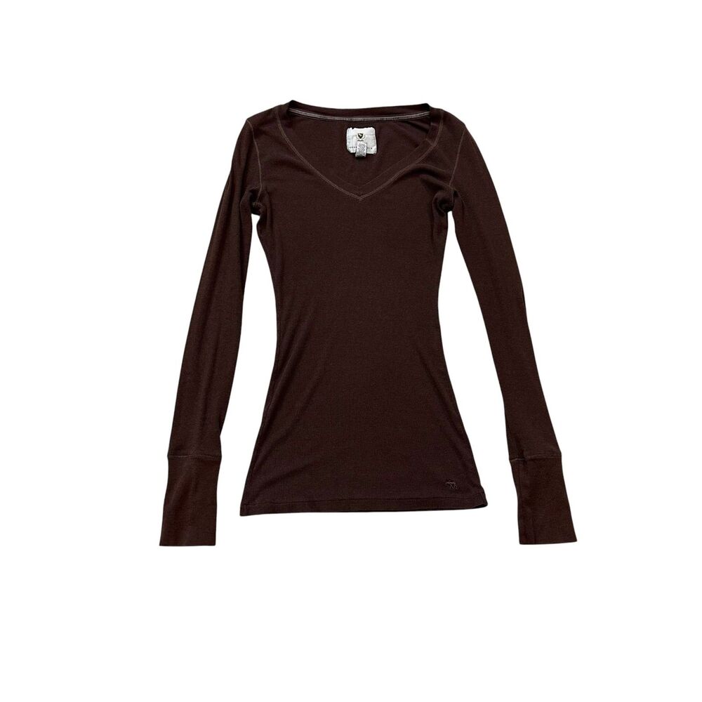 Vintage Y2K Abercrombie Long Sleeve Ribbed V-Neck Top in Brown Size S/M